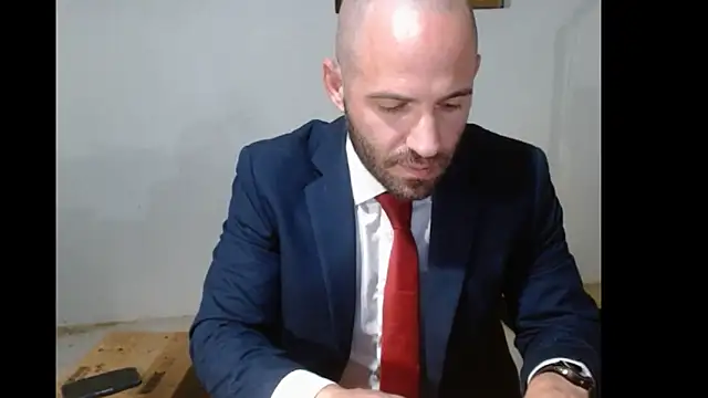 Snapshot of TheNakedPreacher chatting on December 18, 2024, 9:14 am TheNakedPreacher online show from December 18, 2024, 9:14 am