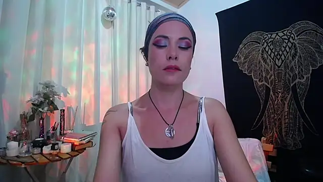 Snapshot of AmaRiv chatting on January 29, 2025, 11:35 pm AmaRiv online show from January 29, 2025, 11:35 pm