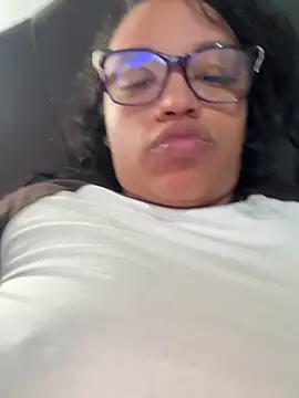 Snapshot of angela_angels_ chatting on December 8, 2024, 3:13 pm angela angels online show from December 8, 2024, 3:13 pm