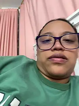 Snapshot of angela_angels_ chatting on December 23, 2024, 8:22 am angela angels online show from December 23, 2024, 8:22 am