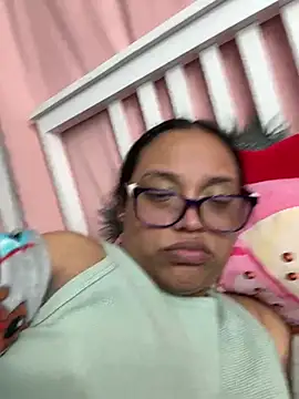 Snapshot of angela_angels_ chatting on December 29, 2024, 8:22 am angela angels online show from December 29, 2024, 8:22 am