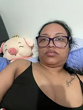 Snapshot of angela_angels_ chatting on February 2, 2025, 3:49 pm angela angels online show from February 2, 2025, 3:49 pm