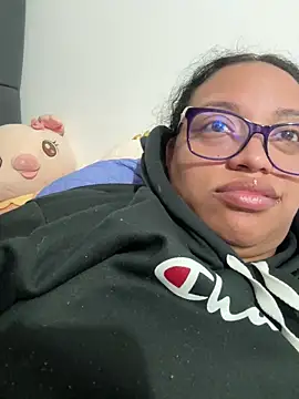 Snapshot of angela_angels_ chatting on February 9, 2025, 1:35 pm angela angels online show from February 9, 2025, 1:35 pm