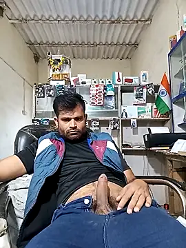 Snapshot of Priynkarani chatting on November 15, 2025, 7:27 am Priynkarani online show from November 15, 2025, 7:27 am