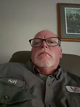 wildrocket02 online show from May 14, 2026, 11:28 am