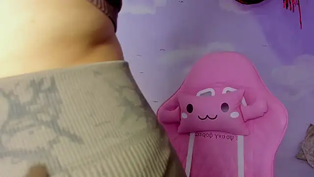 carolayrosse online show from February 28, 2025, 2:20 am