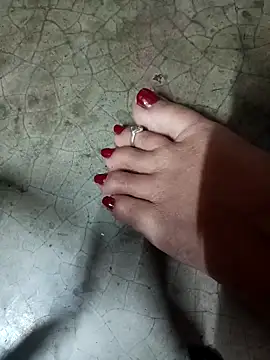 lakey91girl online show from February 21, 2026, 4:41 pm