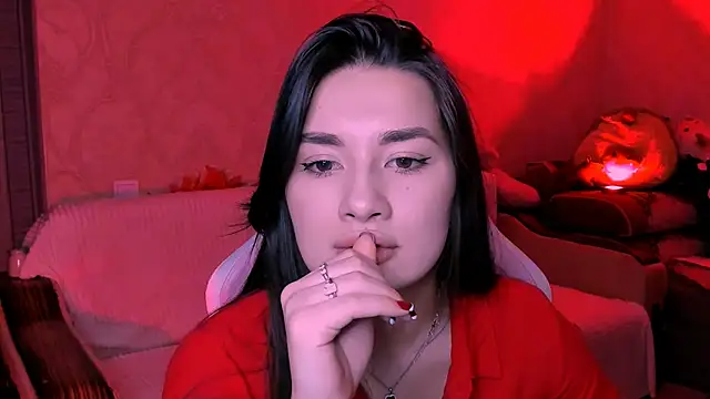 Swee Alicee online show from November 21, 2025, 6:17 pm