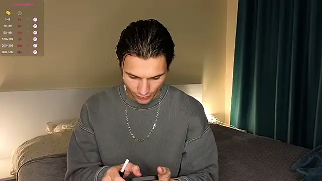 denlover1 online show from April 7, 2026, 4:07 pm