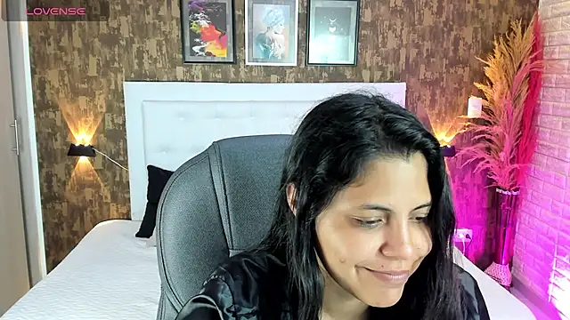 Snapshot of dulce__love69 chatting on January 12, 2025, 4:10 am dulce love69 online show from January 12, 2025, 4:10 am