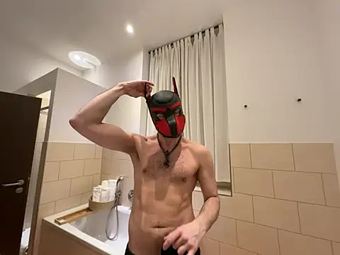 Snapshot of manforhotfun chatting on April 4, 2026, 2:03 pm manforhotfun online show from April 4, 2026, 2:03 pm