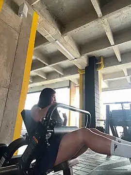 AhriCutte online show from March 1, 2025, 7:15 pm