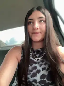 AhriCutte online show from March 19, 2025, 4:34 pm