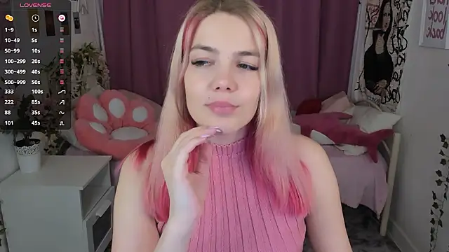 sweetty ashley online show from March 16, 2026, 6:45 pm