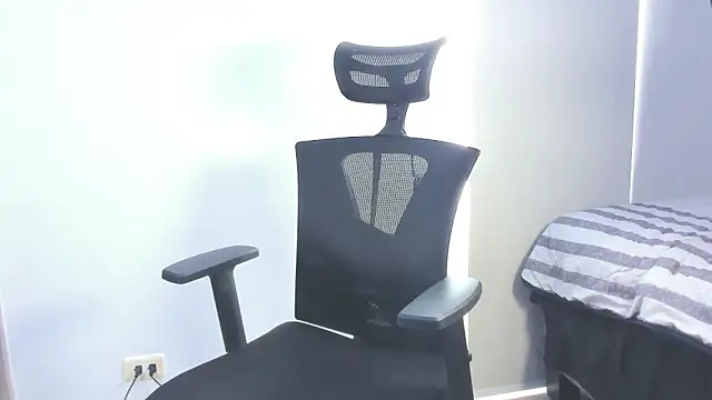 AdonisKnight online show from April 14, 2026, 12:55 pm