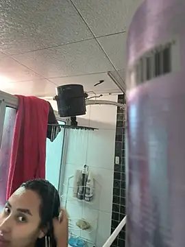 Anily Lovely online show from March 14, 2026, 10:59 pm