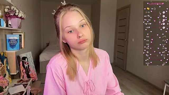 lisa barbie online show from November 28, 2025, 9:01 am