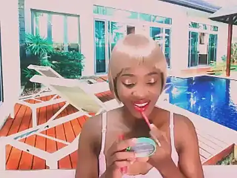 EbonyCreamy69 online show from February 12, 2025, 6:19 pm