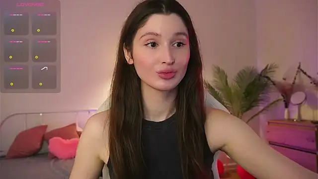 Snapshot of tender_babyy chatting on March 12, 2025, 10:37 am tender babyy online show from March 12, 2025, 10:37 am