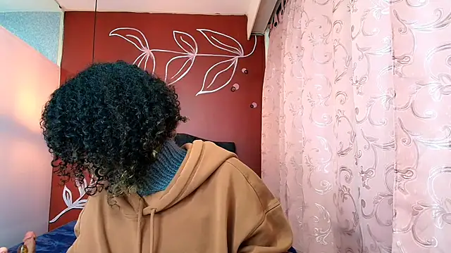 Zia Green online show from January 29, 2025, 12:02 pm