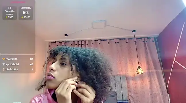 Zia Green online show from March 16, 2025, 5:03 am