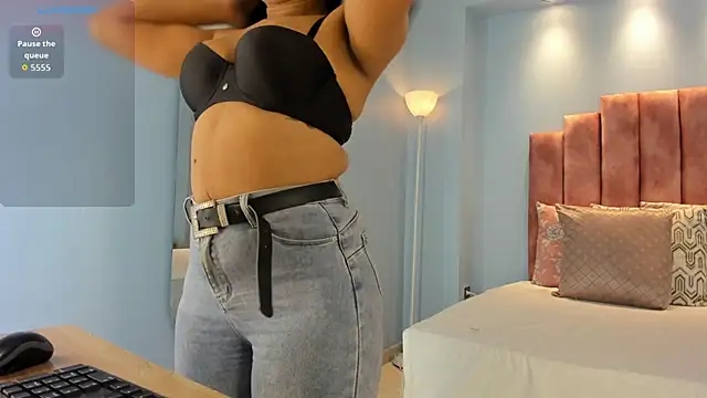 lou rosse  online show from November 10, 2025, 8:52 pm