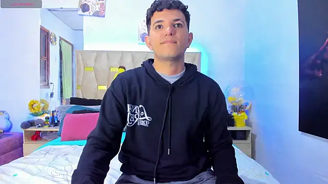 patrick sanzz online show from April 15, 2026, 3:02 am