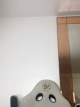 Snapshot of pamela_west chatting on November 13, 2025, 7:57 pm pamela west online show from November 13, 2025, 7:57 pm