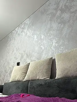 viviandaimond1 online show from November 28, 2025, 5:37 pm