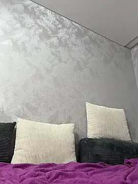 viviandaimond1 online show from January 10, 2026, 7:04 pm