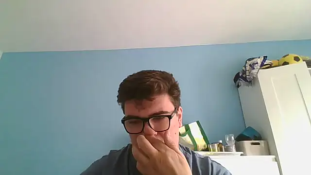 sorolla12 online show from March 31, 2026, 1:55 pm