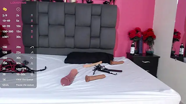 KarinaSimonz online show from February 6, 2025, 7:29 pm