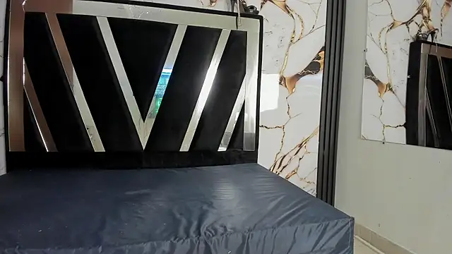 KarinaSimonz online show from October 23, 2025, 7:23 pm