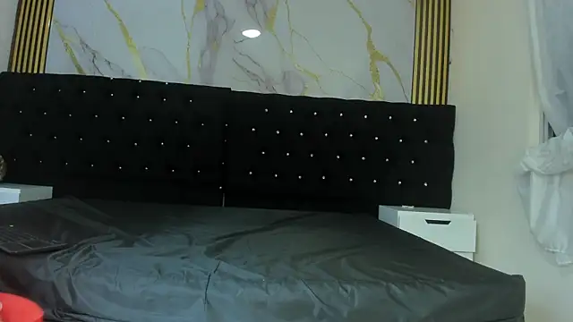 KarinaSimonz online show from March 30, 2026, 2:56 am