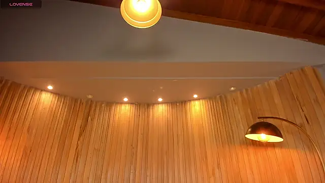 KatieNolan 1 online show from March 11, 2025, 7:47 pm