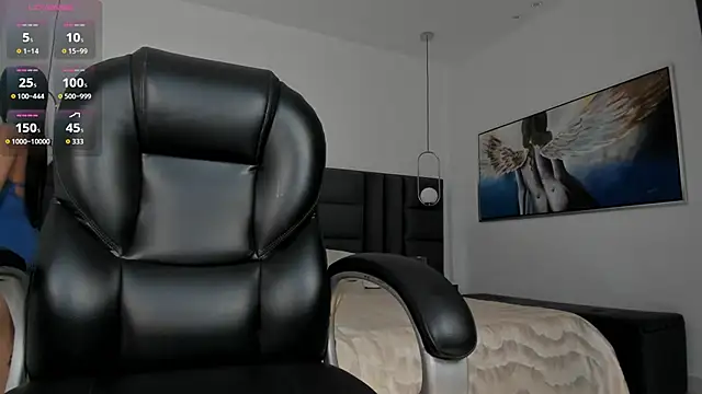 KatieNolan 1 online show from December 3, 2025, 6:50 pm