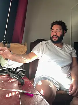 B and K online show from January 7, 2025, 4:37 pm