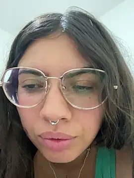 Snapshot of Argentiiniita chatting on December 28, 2024, 1:29 am Argentiiniita online show from December 28, 2024, 1:29 am