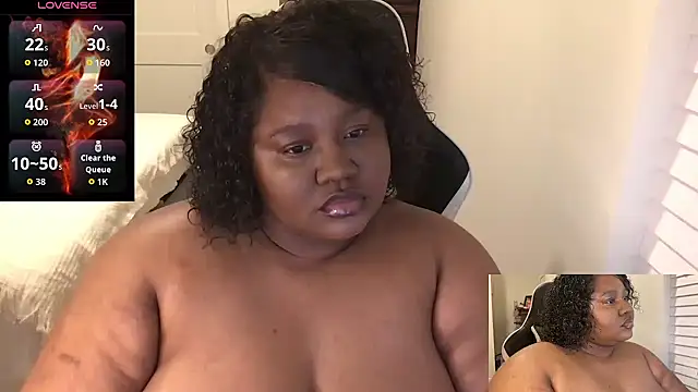 Snapshot of explosivekitty69 chatting on September 10, 2025, 4:01 am explosivekitty69 online show from September 10, 2025, 4:01 am