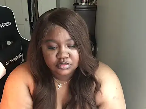 Snapshot of explosivekitty69 chatting on September 17, 2025, 5:58 pm explosivekitty69 online show from September 17, 2025, 5:58 pm