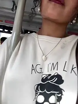 Sophie Smith69 online show from March 9, 2026, 12:42 pm