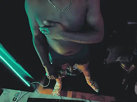 Pressure69mee online show from February 27, 2025, 5:45 am