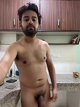 Snapshot of showoff_99 chatting on October 3, 2025, 1:30 pm showoff 99 online show from October 3, 2025, 1:30 pm