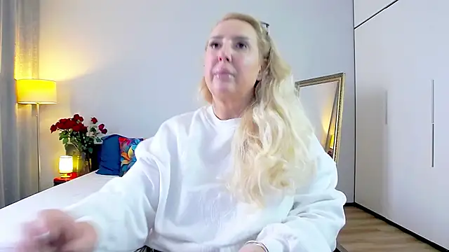 Snapshot of MariaRichi_ chatting on March 14, 2025, 2:08 pm MariaRichi online show from March 14, 2025, 2:08 pm