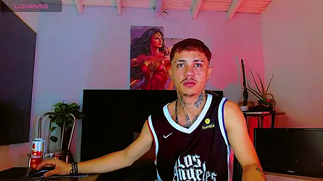 HannibalLester online show from February 4, 2026, 3:56 am