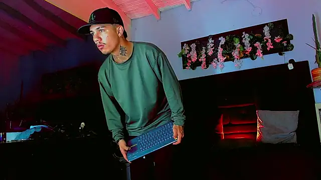 HannibalLester online show from April 13, 2026, 6:08 am