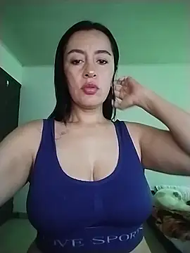 hailey85 online show from May 13, 2026, 10:27 pm