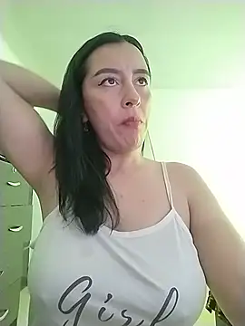 hailey85 online show from May 24, 2026, 3:06 pm