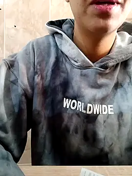 yasima-39 online show from January 24, 2025, 11:59 am