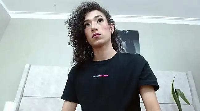 sweet amalia4 online show from March 14, 2025, 4:40 pm